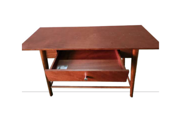 Mesa Dormitorio Clásica